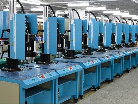超聲波清洗——三分鐘幫您搞定眼鏡、首飾、手表的清洗難題